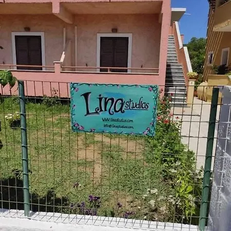 Lina Apartment *